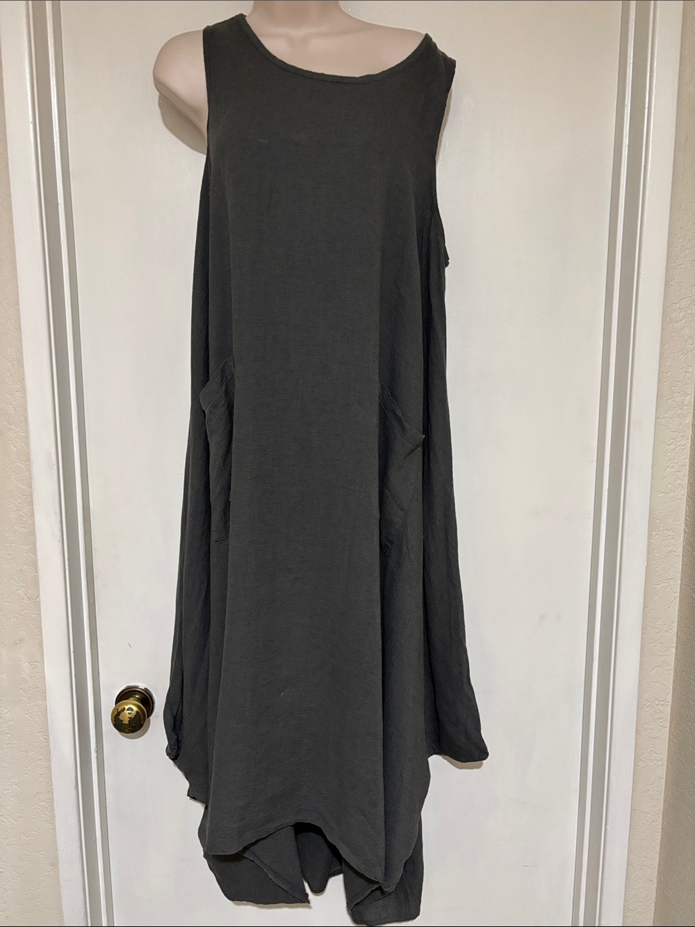 M MADE IN ITALY maxi grey linen dress size Large NWT